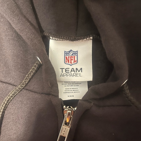 cleveland browns zip up jacket size M men’s - Picture 3 of 3